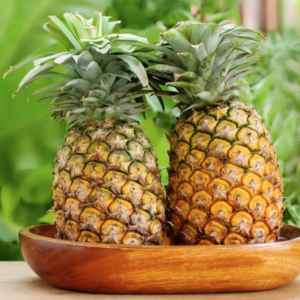 FRESH PINEAPPLE